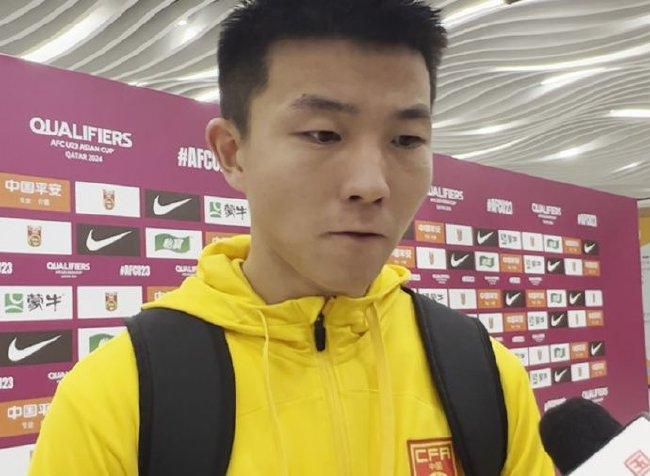 萧常乾最近也是春风得意，萧氏集团起死回生，他和萧海龙、萧薇薇一双儿女，都在集团身居要职，十分风光。